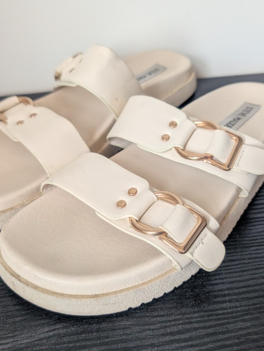 Steve Madden Hanni Cream Double Band Buckle Slide Sandals Sz 9
